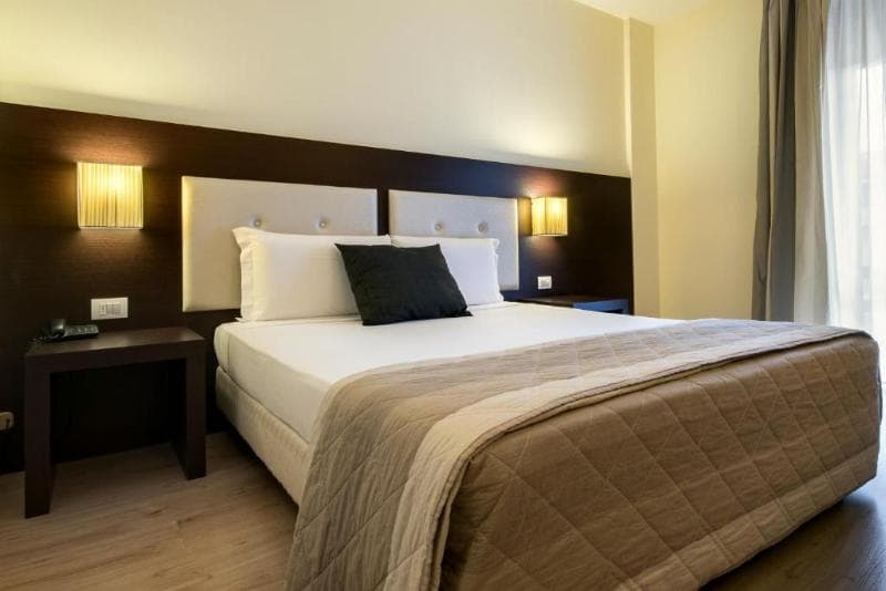 Hotel Executive photo 1