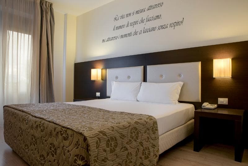 Hotel Executive 2