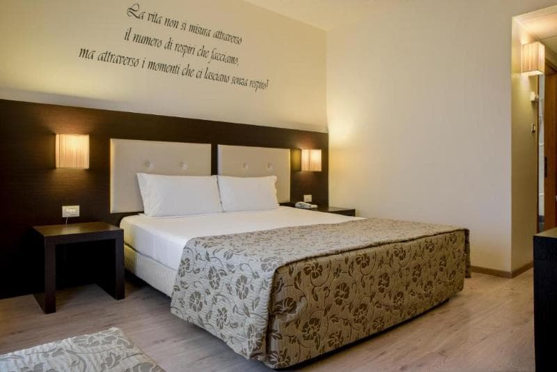 Hotel Executive 5