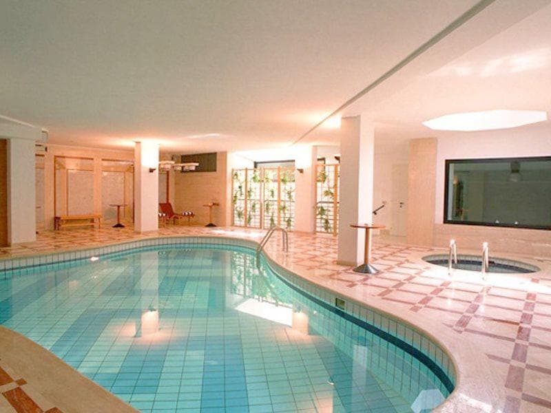 Hostellerie Du Cheval Blanc 2