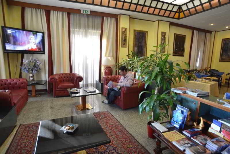 Hotel Galles photo 1