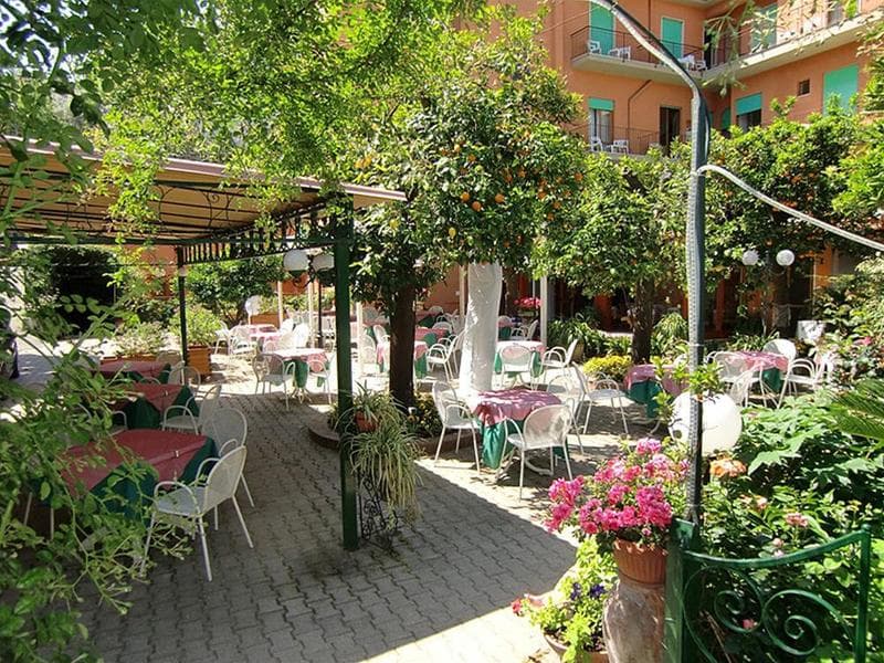Girasole Hotel 5