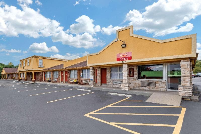 Econo Lodge Erlanger 4