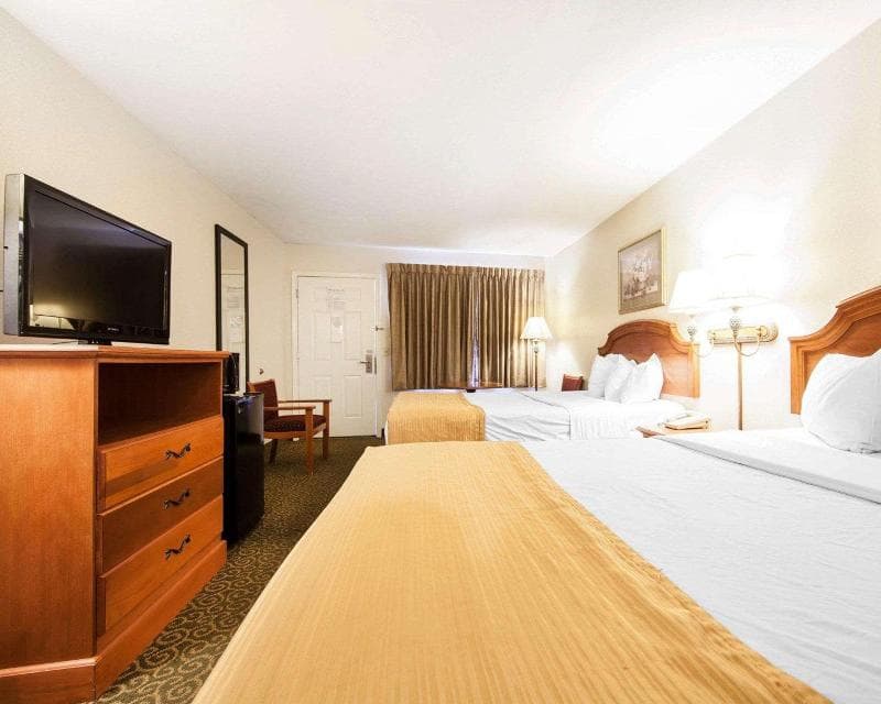 Americas Best Value Inn Grayson 3