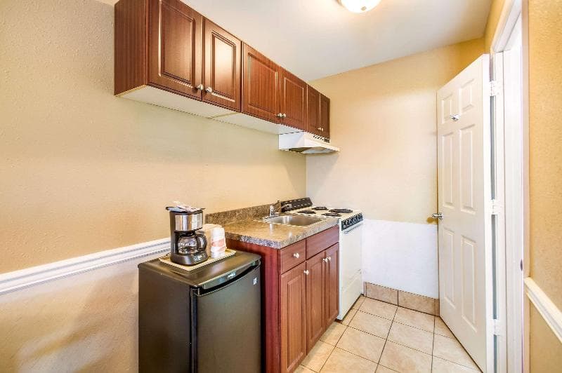 Econo Lodge Princess Anne 4