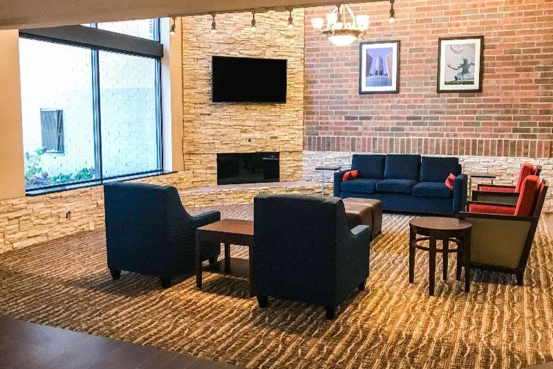 Comfort Inn 4