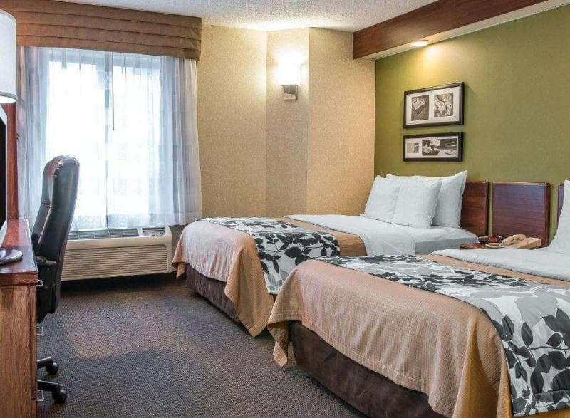 Baymont By Wyndham Flat Rock 3