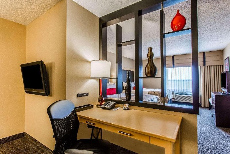 Cambria Suites Minneapolis 5