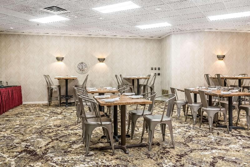 Envision Hotel St. Paul South 5