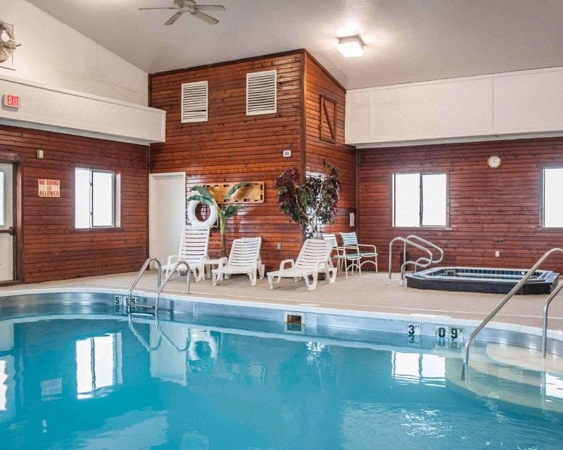 Quality Inn Boonville - Columbia 5