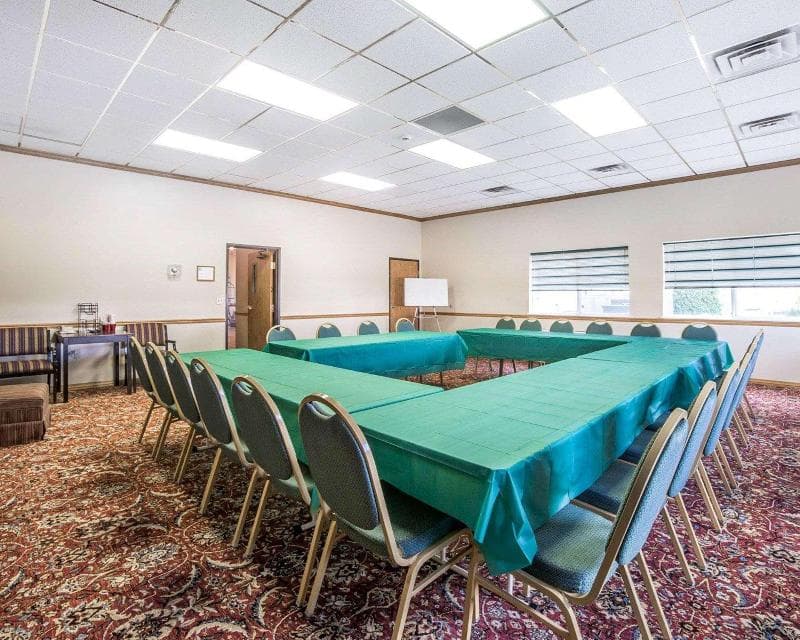 Comfort Inn 4