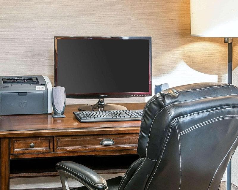 Comfort Inn photo 1