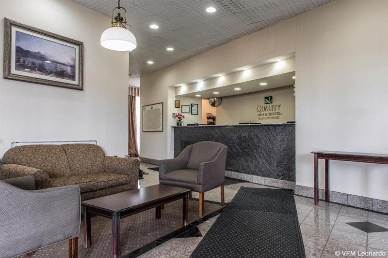 Quality Inn & Suites Fairview 2