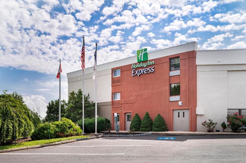 Holiday Inn Express Greencastle 2
