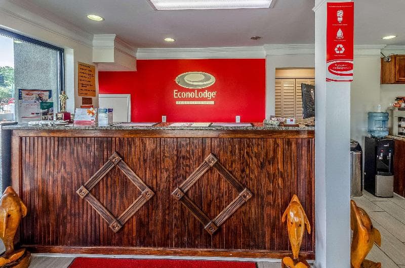 Econo Lodge Goose Creek 5
