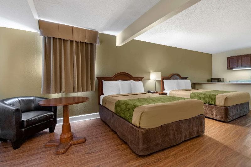 Econo Lodge Inn & Suites Lugoff main