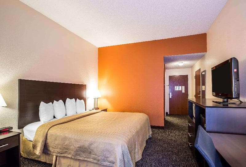 Quality Inn Union Us Hwy 176 5