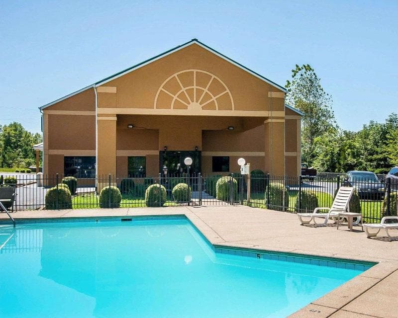 Quality Inn And Suites Centerville 5