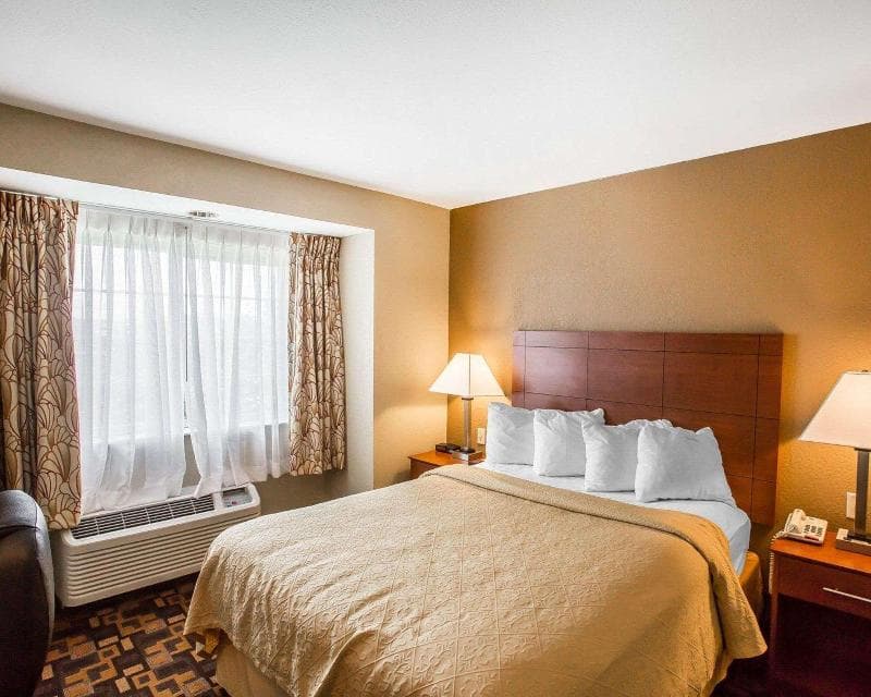 Quality Inn & Suites Mt. Juliet 3
