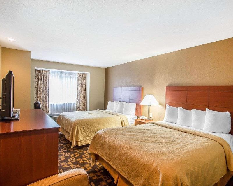 Quality Inn & Suites Mt. Juliet 4