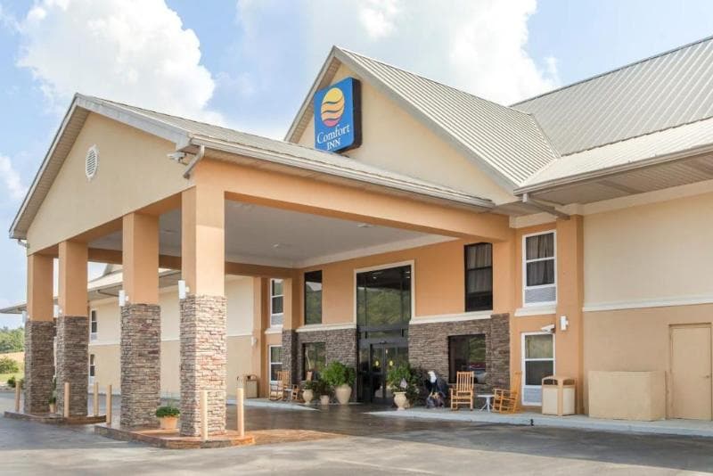 Comfort Inn At Royal Blue photo 1