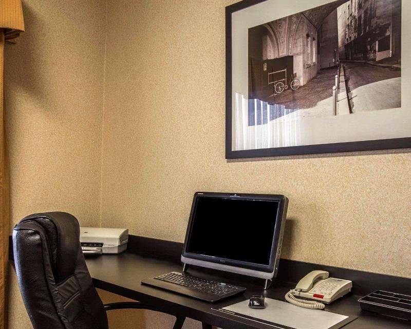Comfort Inn & Suites Rogersville photo 1