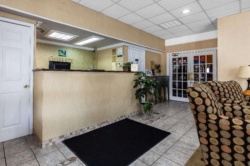 Quality Inn Tullahoma 4