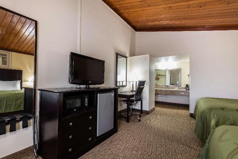Quality Inn Tullahoma 2