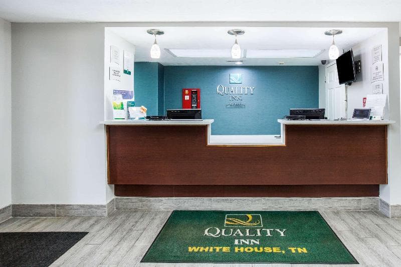 Quality Inn 5