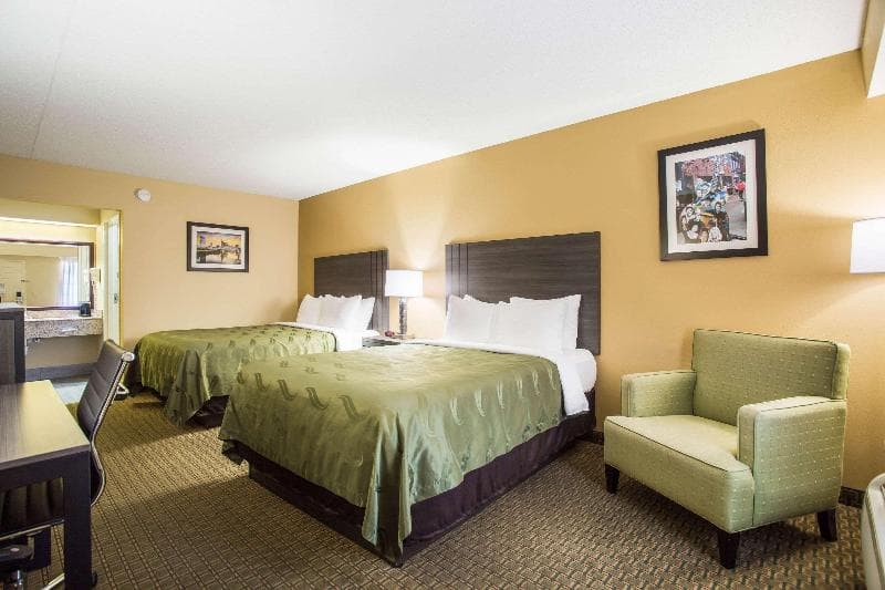 Quality Inn 3