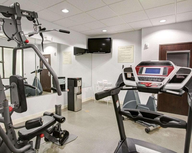 Quality Inn And Suites Bryan 5