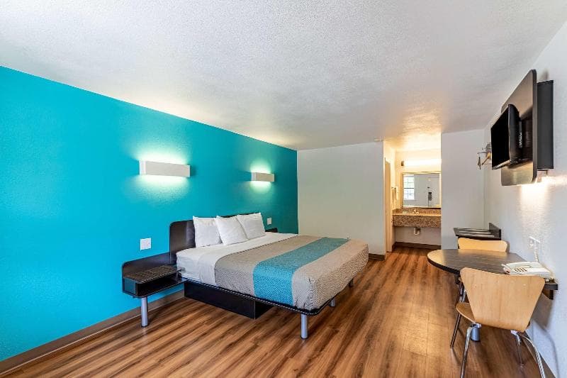 Motel 6 Georgetown 3