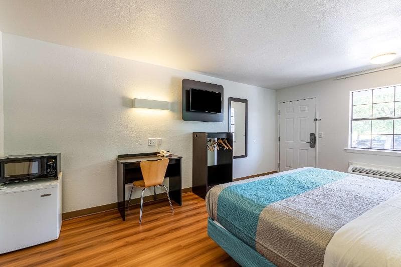 Motel 6 Georgetown 4