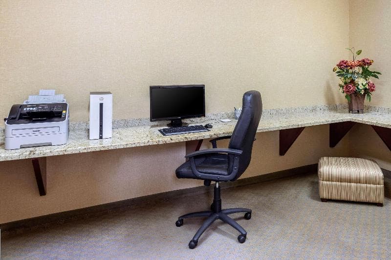 Quality Inn And Suites La Porte photo 1
