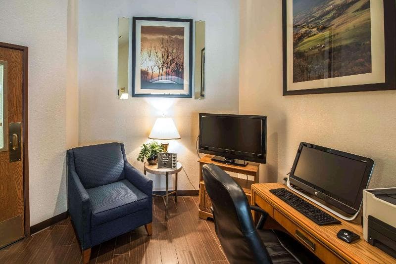 Comfort Inn Atkins photo 1