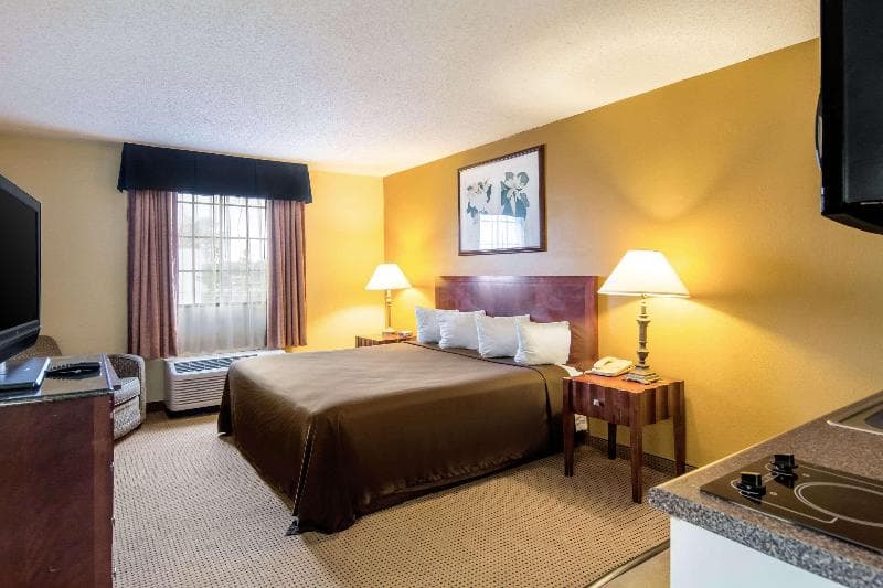 Clarion Hotel 3