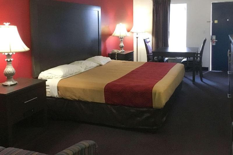 Econo Lodge Ruther Glen photo 1