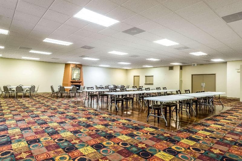 Quality Inn & Conference Center photo 1