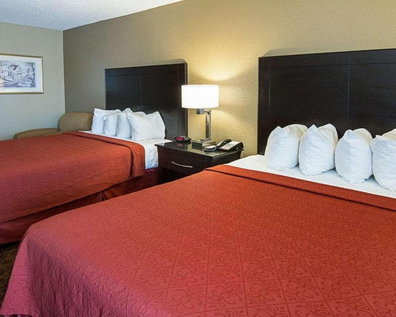 Quality Inn Magnolia 5
