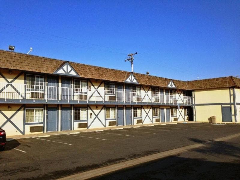 Motel 6 Kingsburg