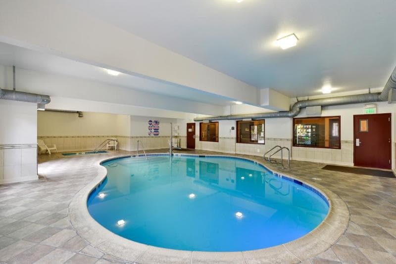 Comfort Suites Redlands 5