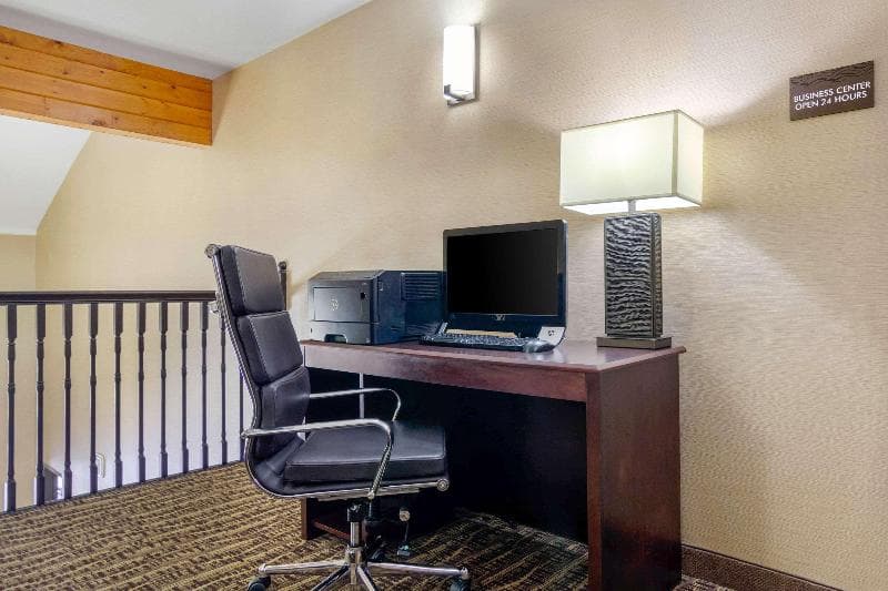 Comfort Inn Greeley photo 1