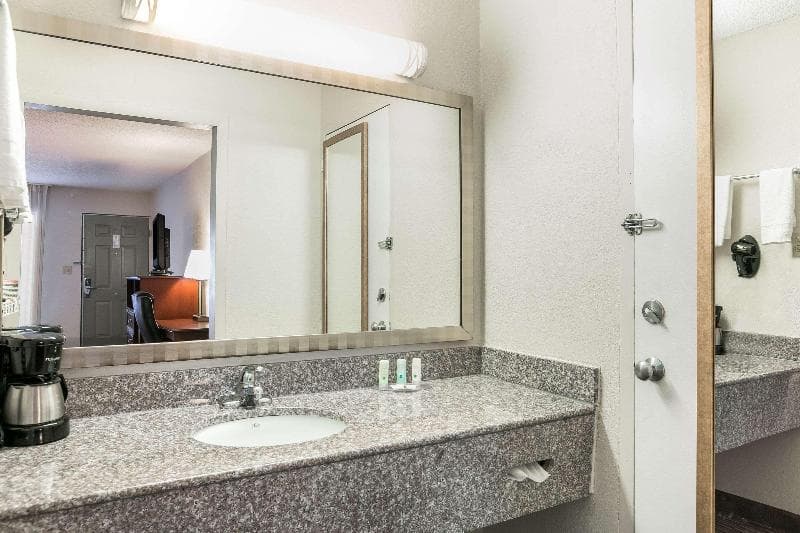 Quality Inn & Suites Eufaula 5