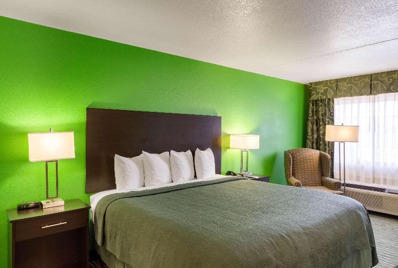 Quality Inn Siloam Springs West 4