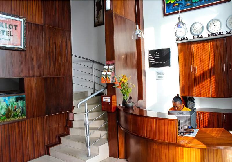 Maxlot Hotel 5