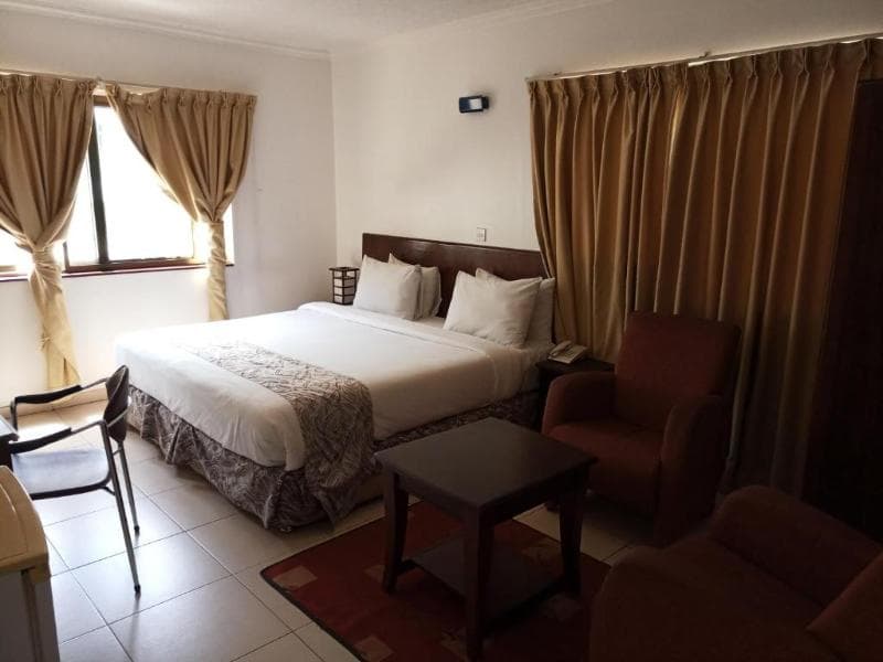Ave Maria Hotel 3