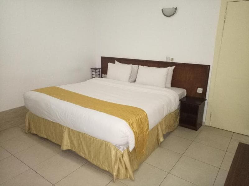 Ave Maria Hotel 5