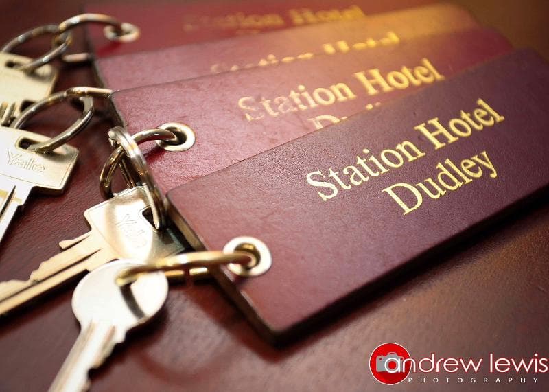 Station Hotel 3