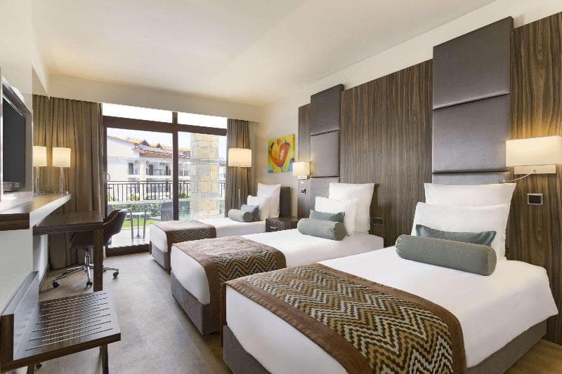 Ramada Resort by Wyndham Akbuk 5