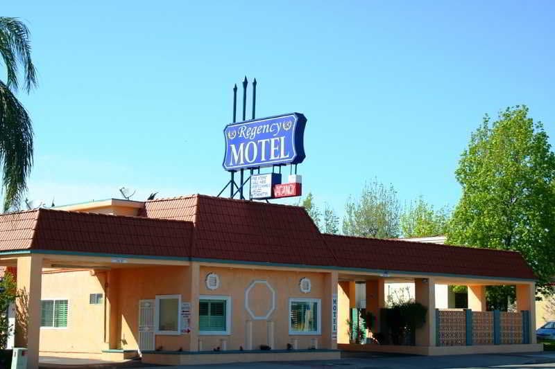 Regency Motel 4